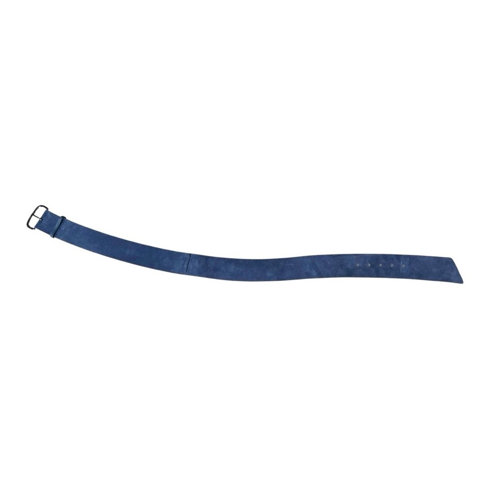 Carlisle blue suede finished leather hip belt curved with a gunmetal buckle |M - Picture 10 of 16